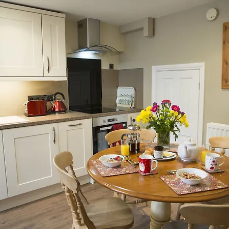 Bramwood Pickering